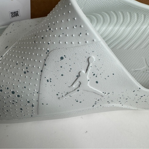 NEW Nike Jordan Post Slides Light Silver DX5575-003 Men's Size 13 - Picture 7 of 8